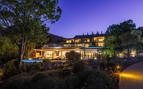 Clouds Estate